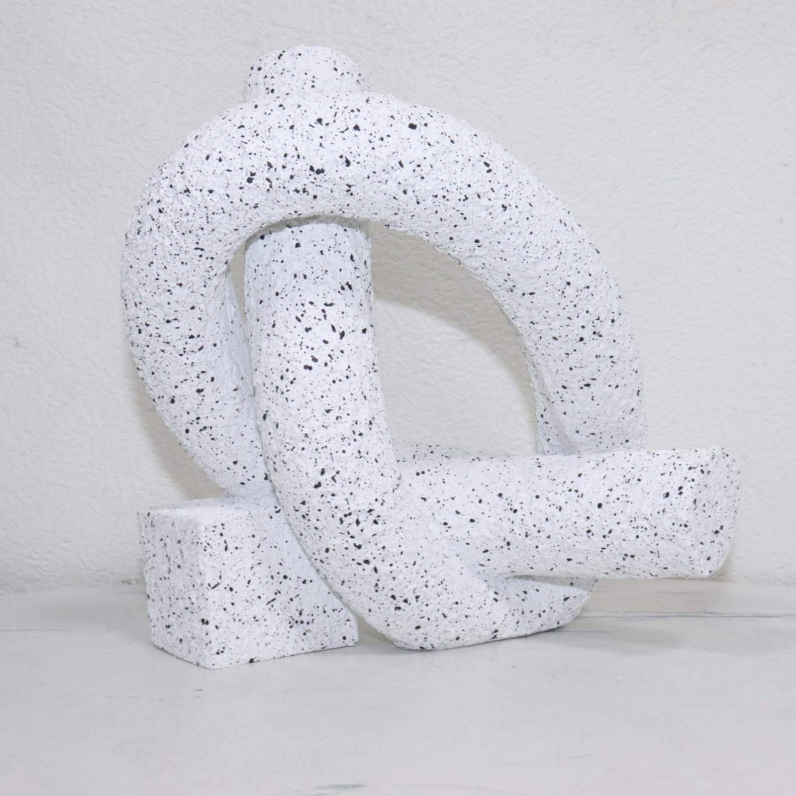 Geometric Art Statue Resin Scu - огляд і ціна Resin Art Table